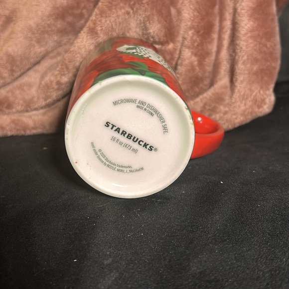 Tall Starbucks Poinsettia Mug - Picture 3 of 3